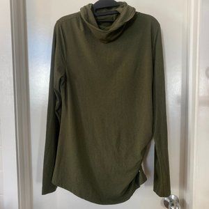 Merrell M-Select WICK Turtleneck Top with Side Ruching Women's XL GUC